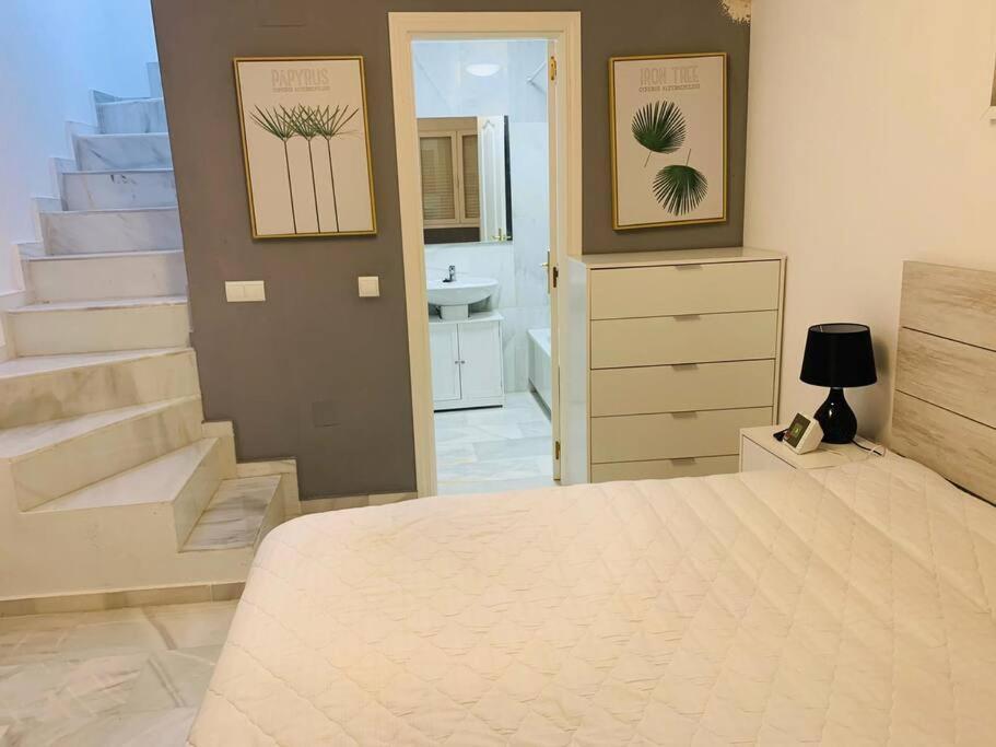 Duplex Panoramic Sea View At Urbanizacion Abejeras Appartement Estepona